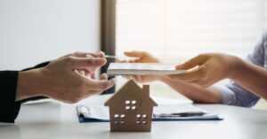 Steps To Successfully Complete Your Realtor Classes Online