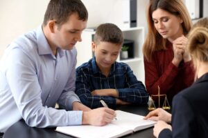 Child Custody And Support: How Divorce Lawyers Advocate For Families?